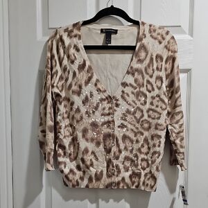 INC International Concepts Cream and Black Top